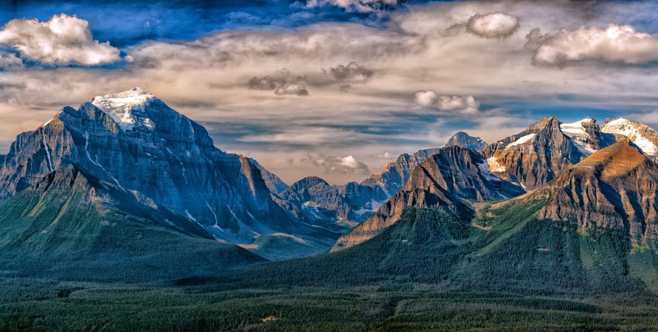 Canadian Rockies Discovery Westbound, a rail journey with Amtrak Vacations