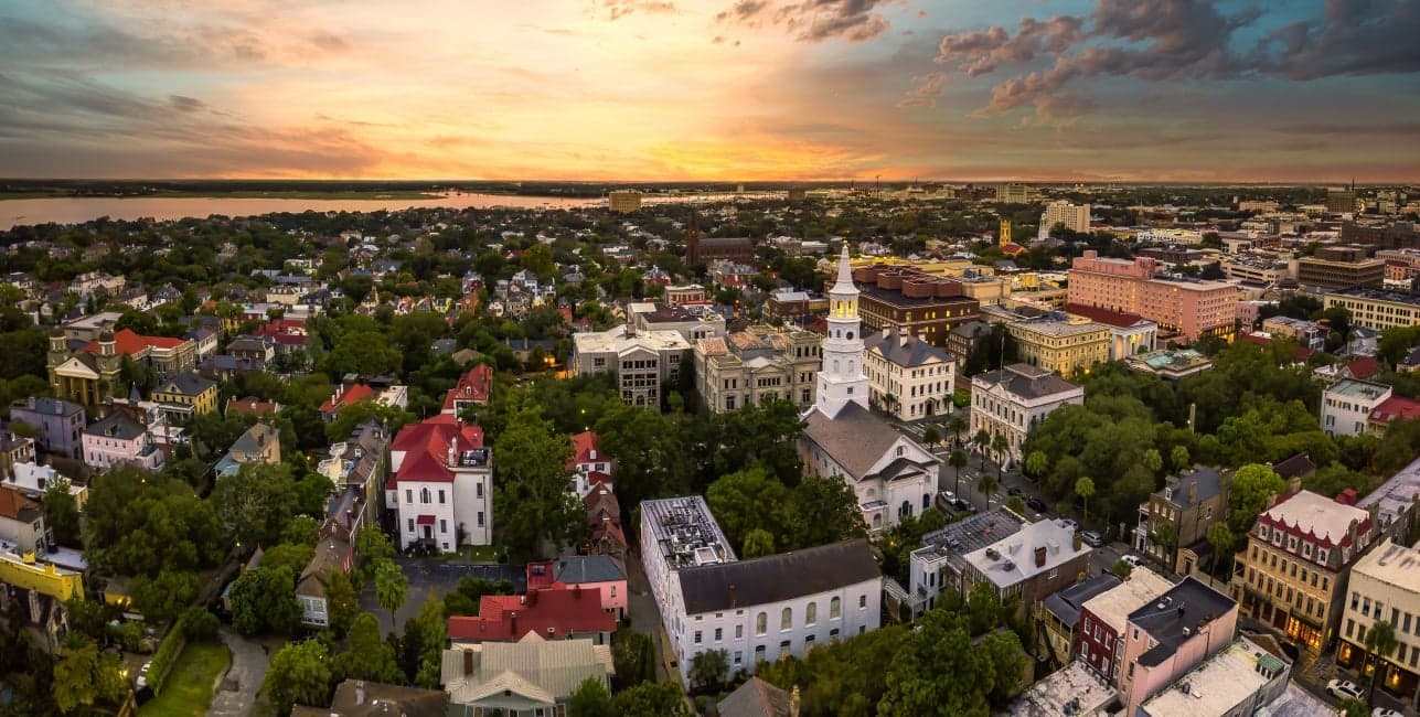 Charleston and Savannah Roundtrip from New York City, a rail journey with Amtrak Vacations