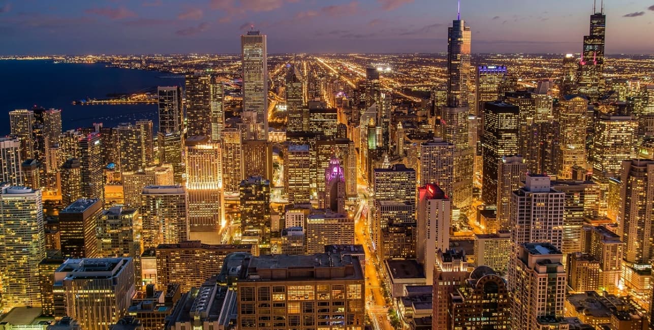 Chicago Ultimate Getaway Roundtrip from Seattle, a rail journey with Amtrak Vacations