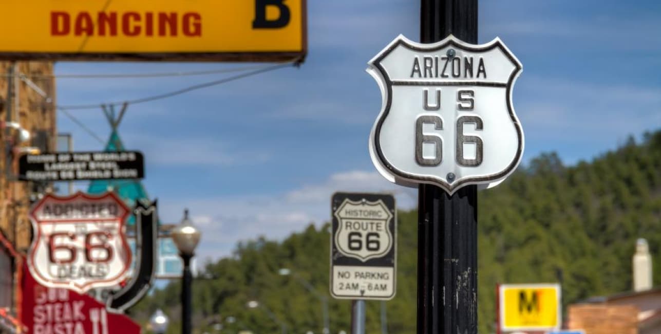 Essential Grand Canyon to Yosemite Roundtrip Chicago, a rail journey with Amtrak Vacations