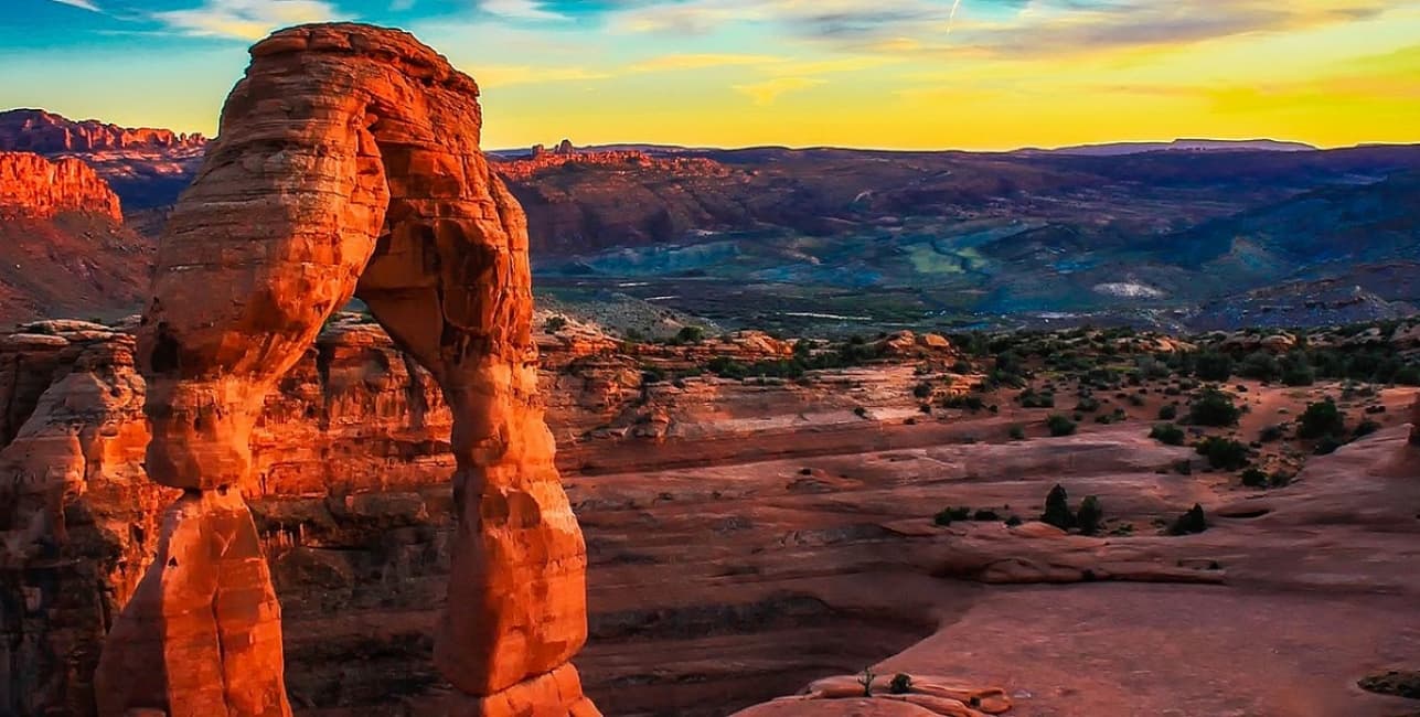 National Parks of the West with Canyon Spirit, a rail journey with Amtrak Vacations