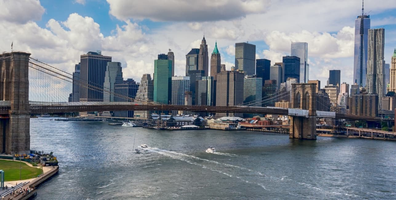 New York City Big Apple Deluxe Roundtrip from Atlanta, a rail journey with Amtrak Vacations