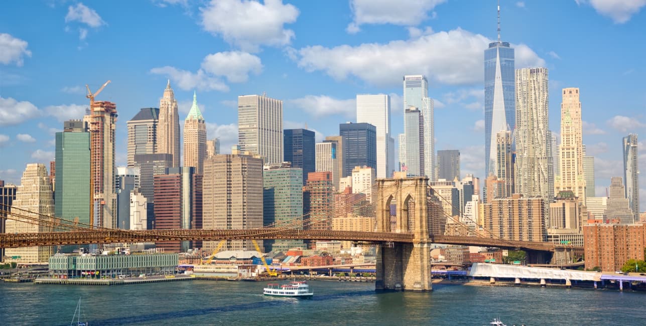 New York City Ultimate Getaway Roundtrip from Toronto, a rail journey with Amtrak Vacations