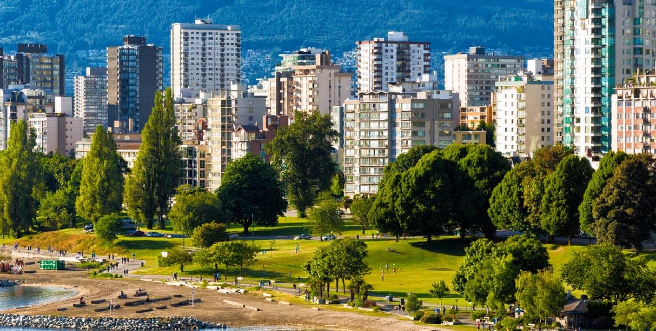 Pacific Coast and Alaska Rail and Sail with the Norwegian Jade®, a rail journey with Amtrak Vacations