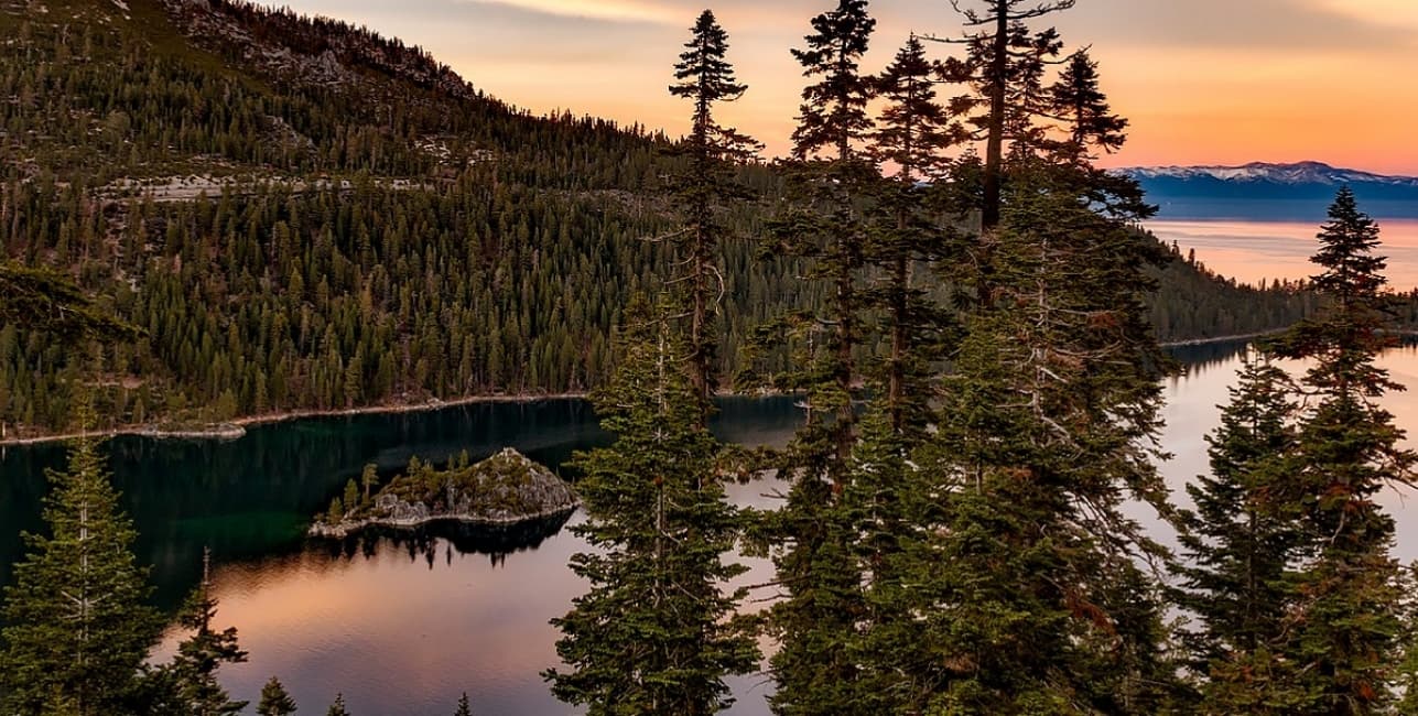 Reno and Lake Tahoe Getaway, a rail journey with Amtrak Vacations