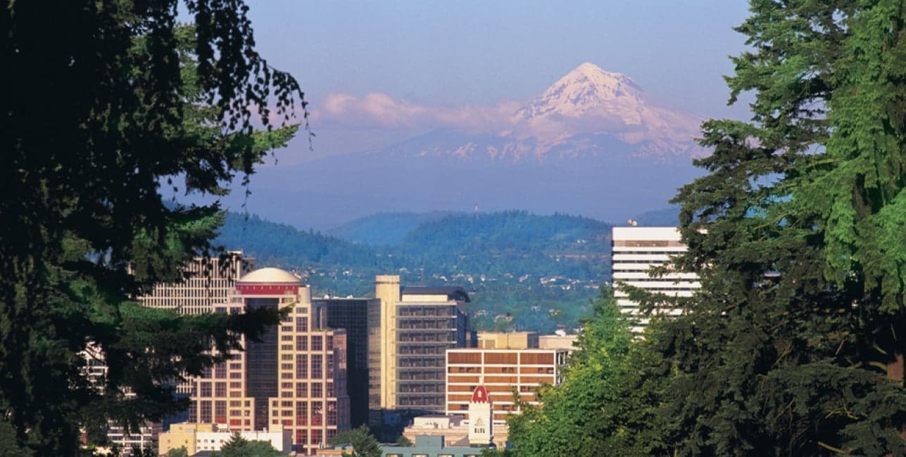 Seattle and Portland Roundtrip from Vancouver, a rail journey with Amtrak Vacations