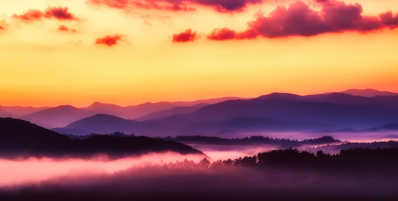 The Great Smoky Mountains with Atlanta, a rail journey with Amtrak Vacations