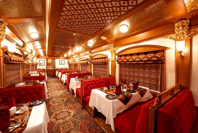 Indian Odyssey by Luxury Rail, a rail journey with APT (APT Travel Group)