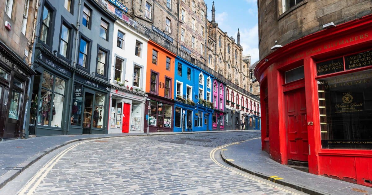 London to Edinburgh Explorer Tour, a rail journey with Authentic Europe