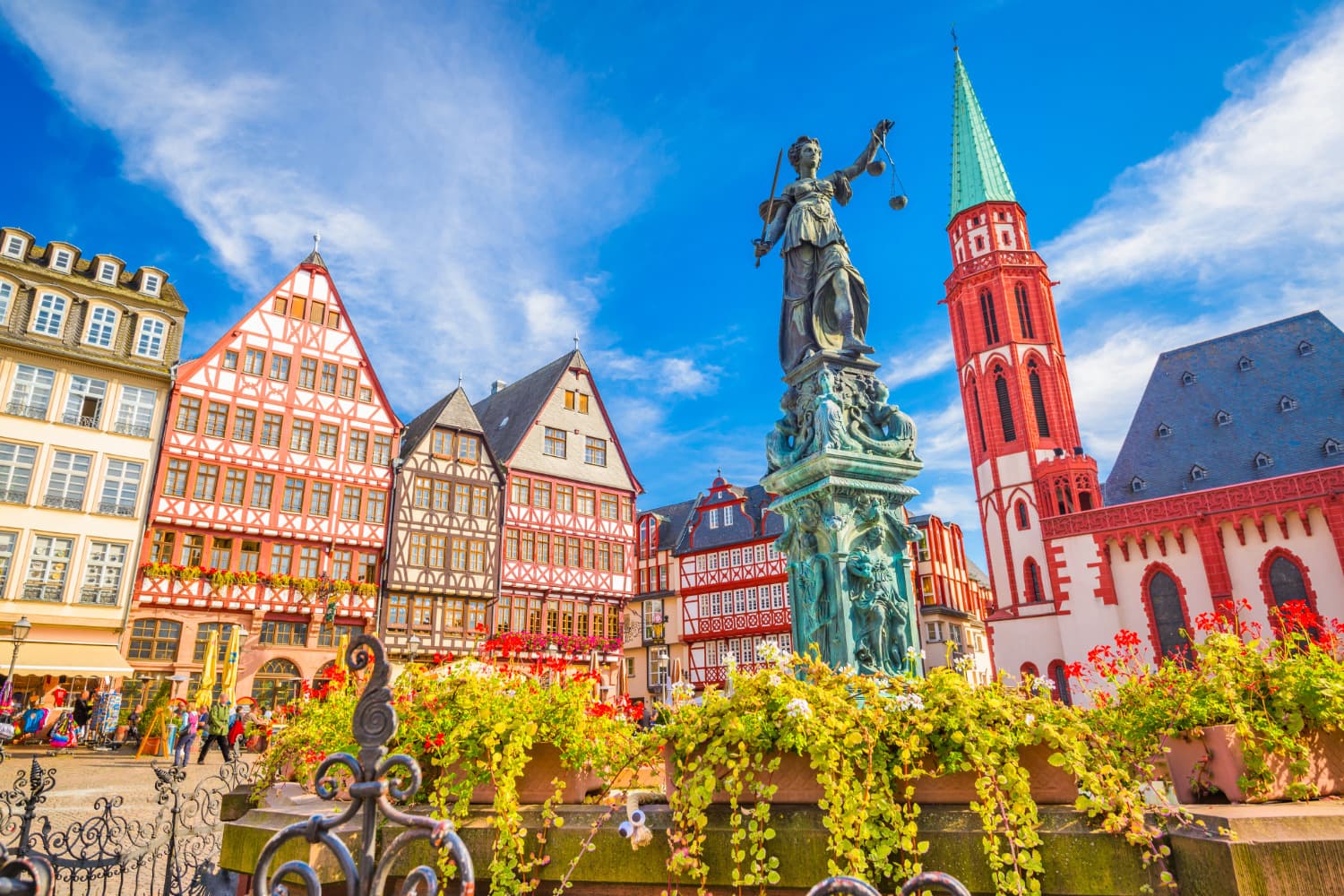 The Heart of Europe: 3 Weeks, Euroventure