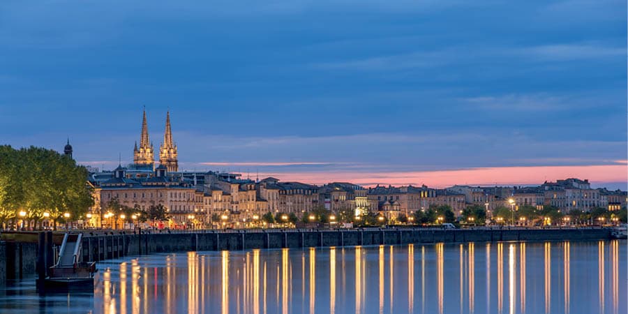 Beautiful Bordeaux, the Dordogne and La Rochelle, a rail journey with Great Rail Journeys