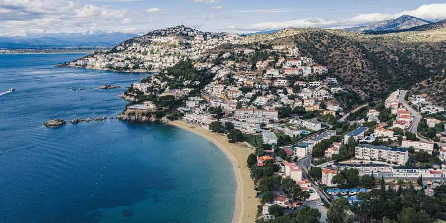 Highlights of Catalonia & the Pyrenees by Rail, Great Rail Journeys