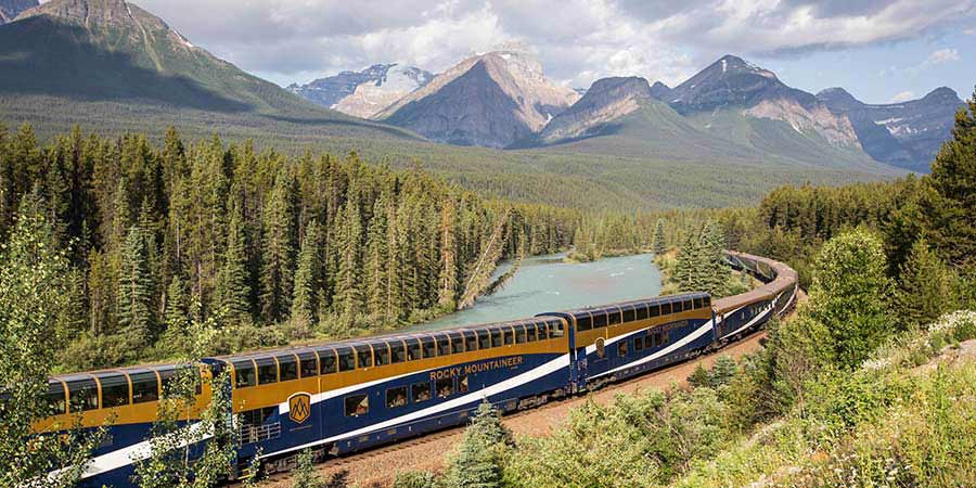 Rocky Mountaineer: Jasper & Banff Loop, Great Rail Journeys