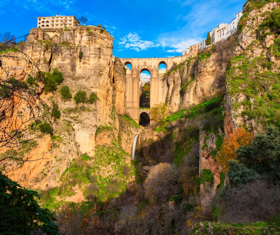 Andalusia Discovery, Marvellous Escapes