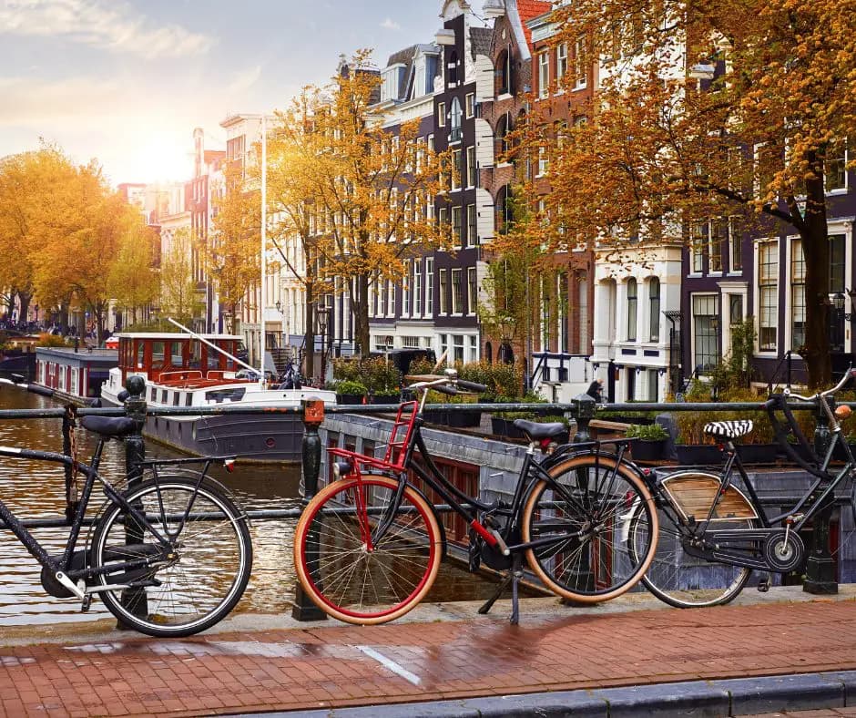 European Capitals Explorer, Marvellous Escapes