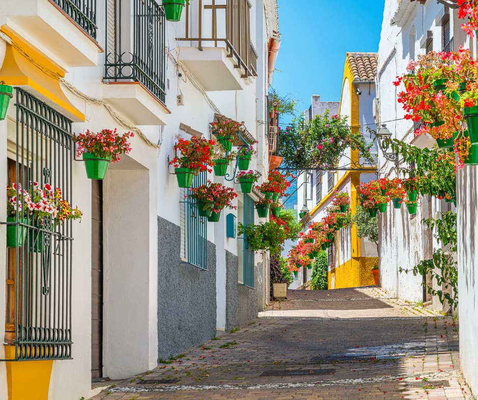 Iberian Wonders, Marvellous Escapes