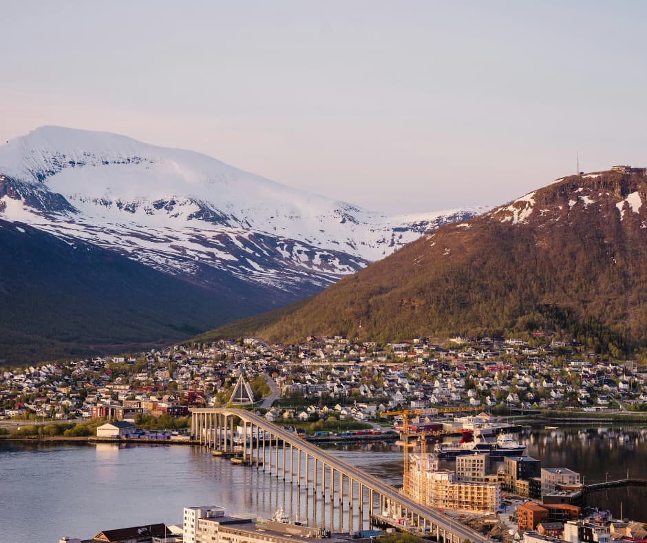 Scandinavian Snapshots, Marvellous Escapes