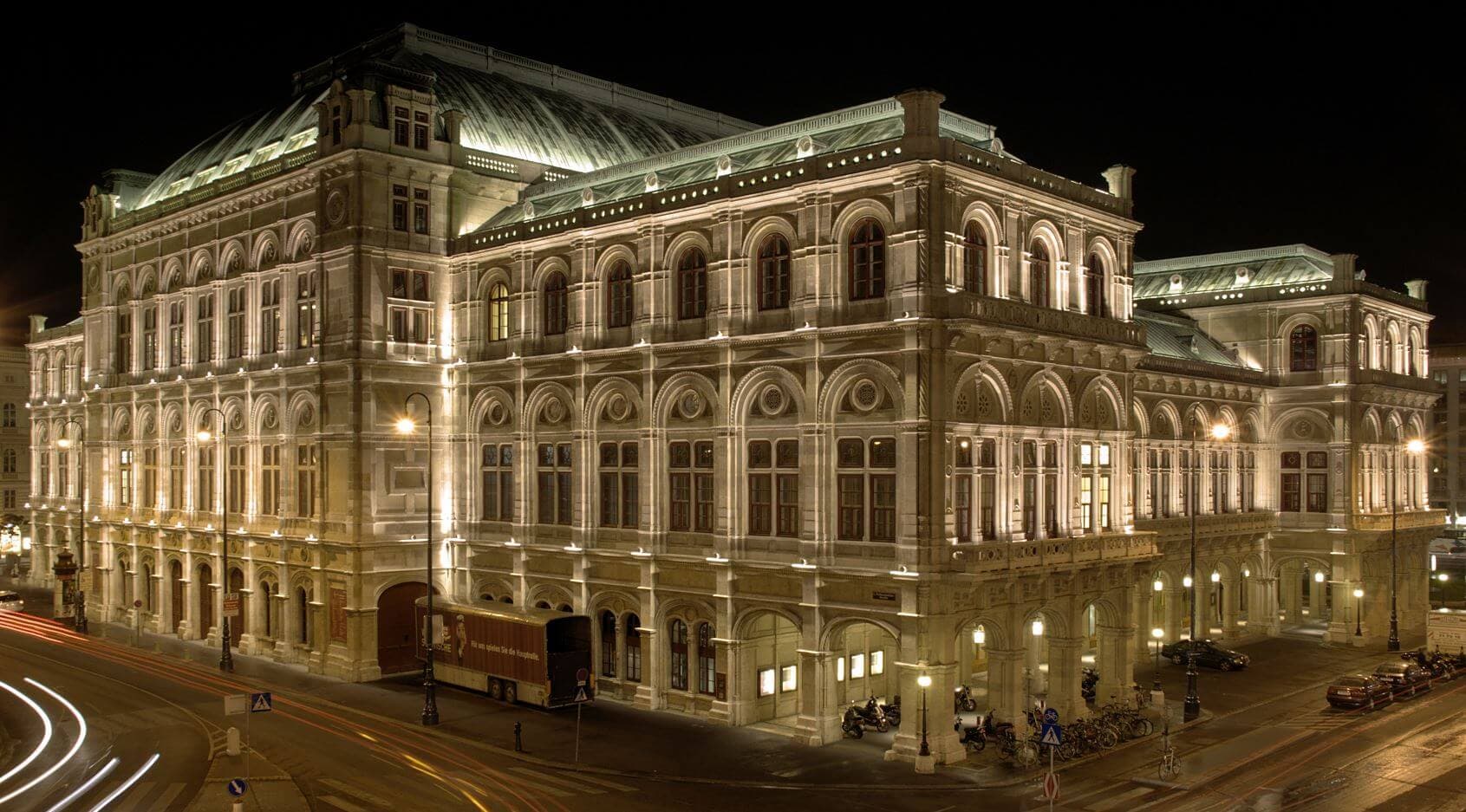 2026 Departures - London to Vienna including the Venice Simplon Orient Express, Planet Rail