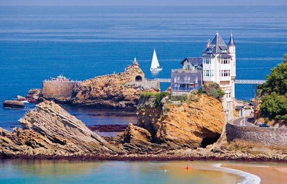 Biarritz by First Class Rail, Planet Rail