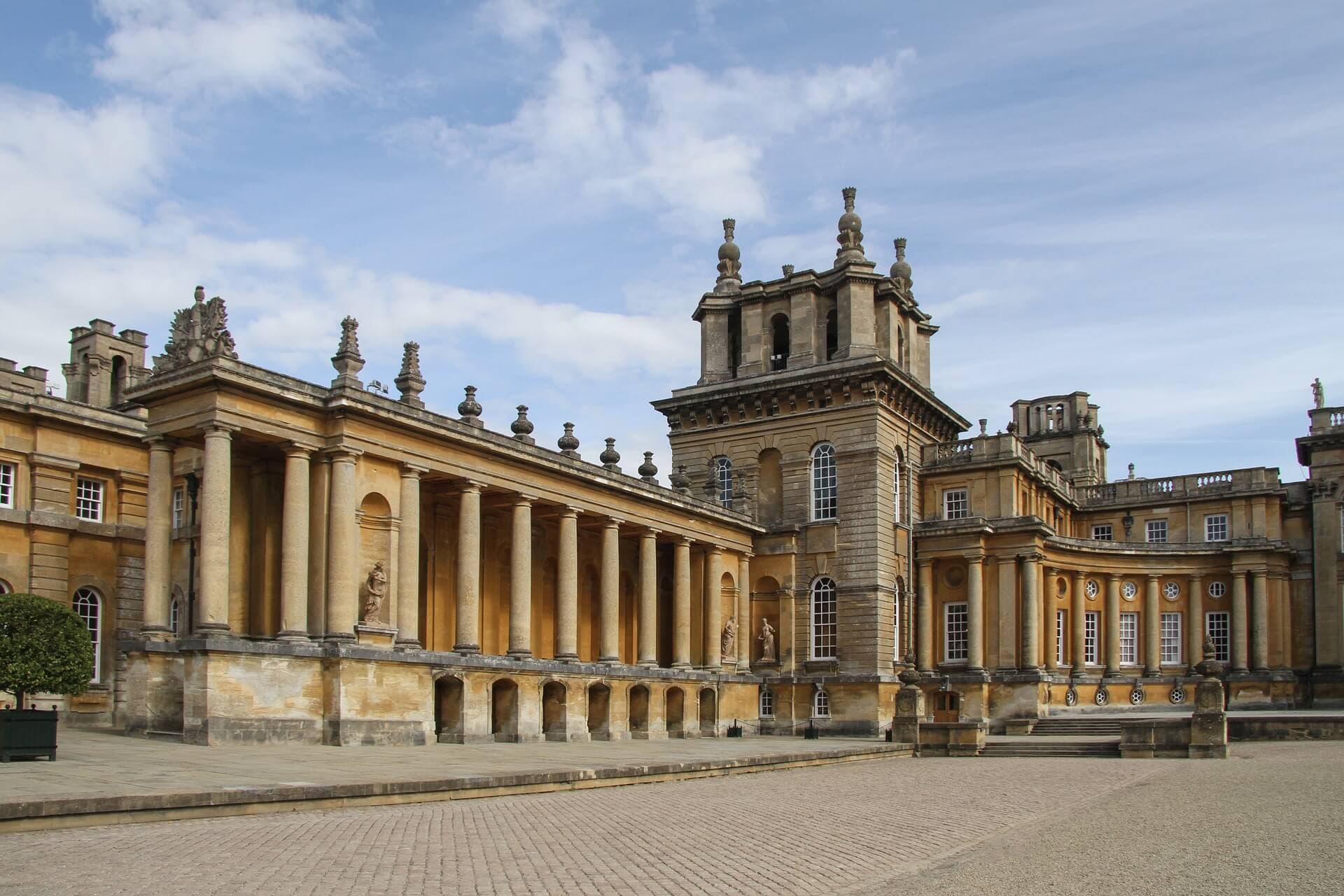 Day trip: Blenheim Palace on board the Belmond British Pullman, Planet Rail