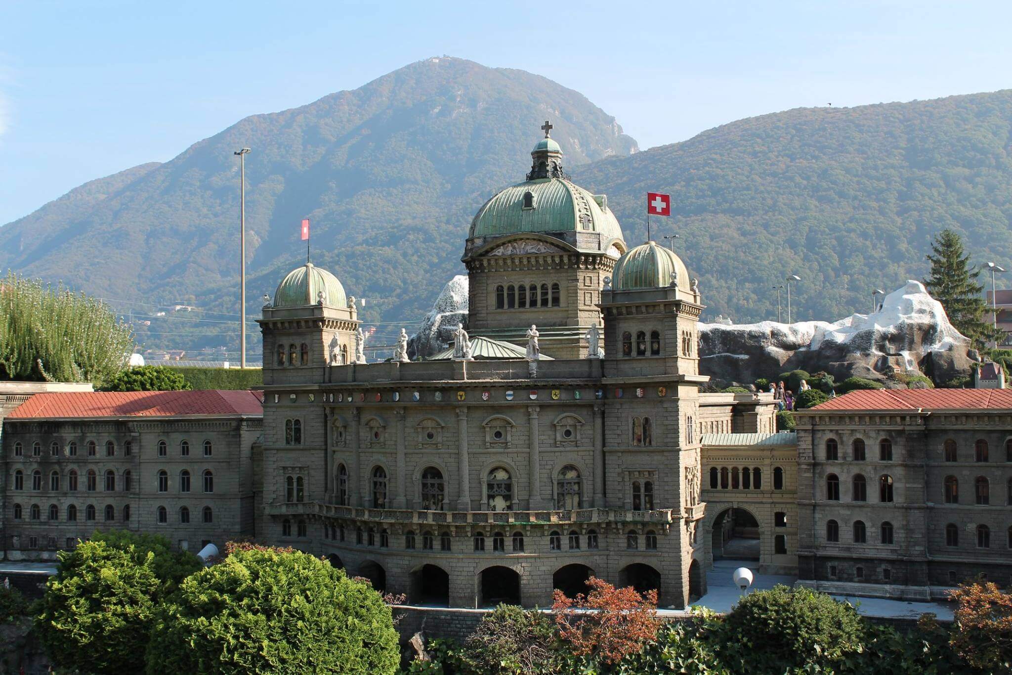 Grand Tour of Switzerland by First Class Rail, Planet Rail