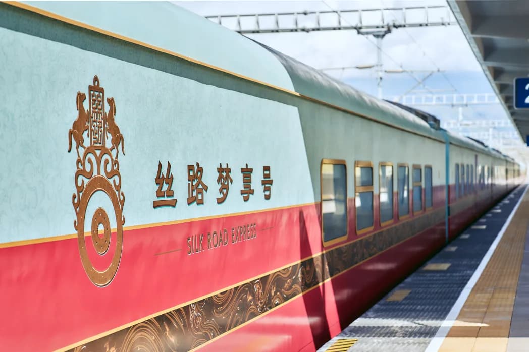 Imperial China - Xi’an to Hong Kong, Planet Rail