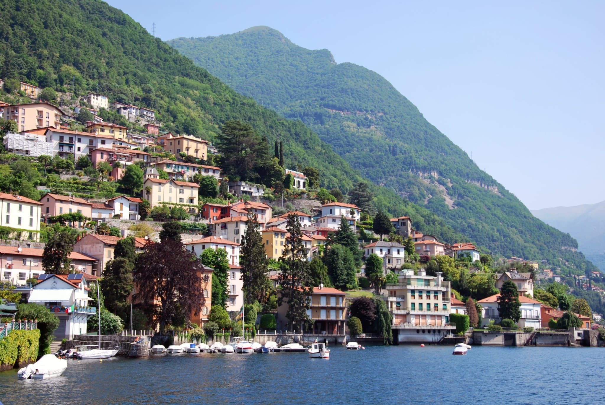 Lake Como – Jewel of the Italian Lakes via Locarno by First Class rail, Planet Rail