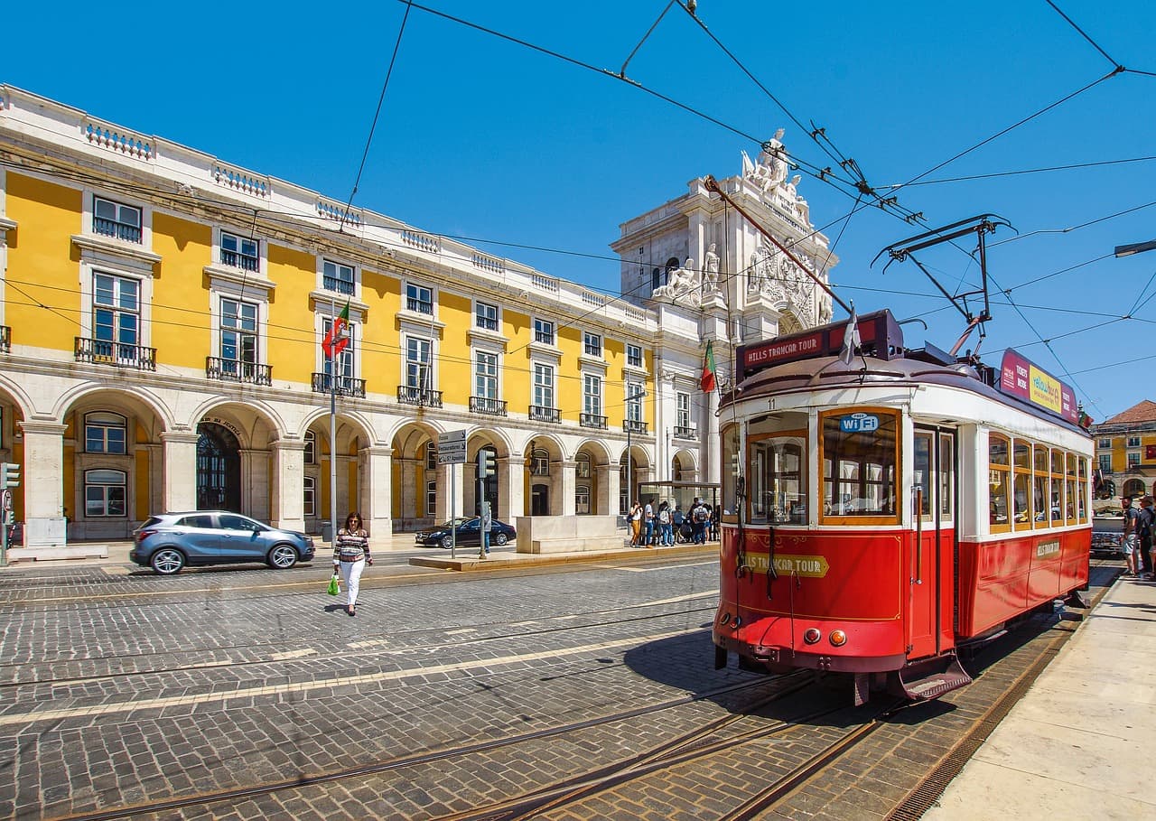 Lisbon by First Class Rail & return by air, Planet Rail