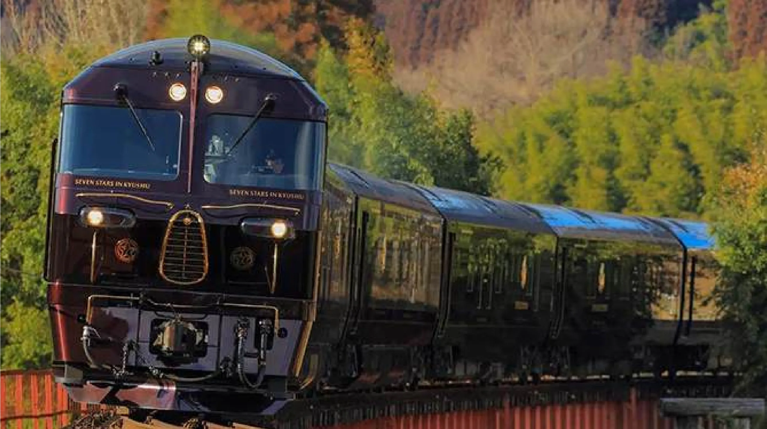Seven Stars Kyushu: Japan by Luxury Train, Planet Rail