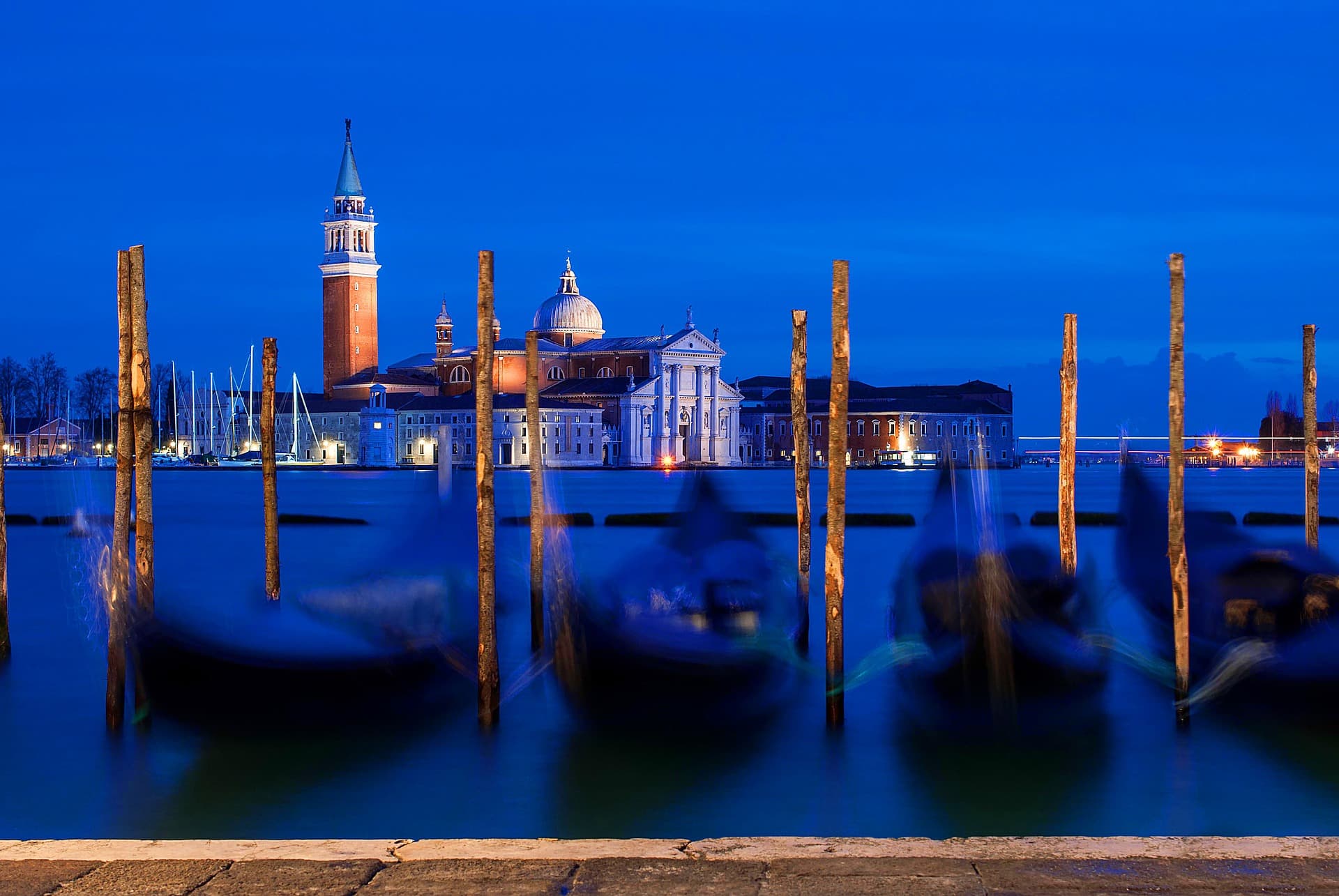 Venice at Christmas by First Class Rail, Planet Rail