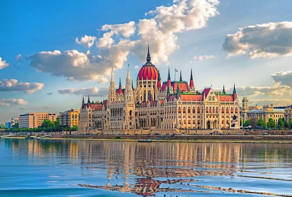 Budapest & Sarajevo Luxury Explorer, PTG Tours