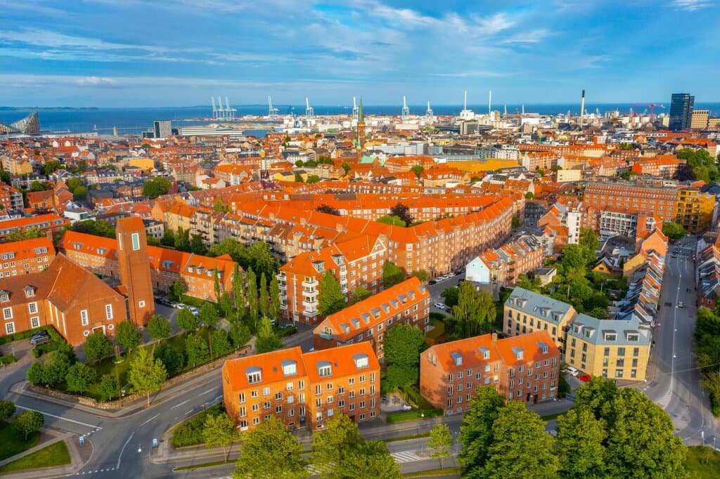 Aarhus, a rail journey with railtour suisse
