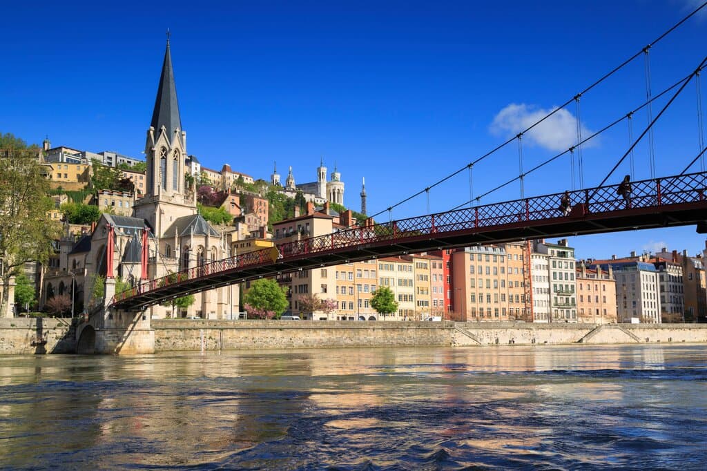 Lyon, a rail journey with railtour suisse