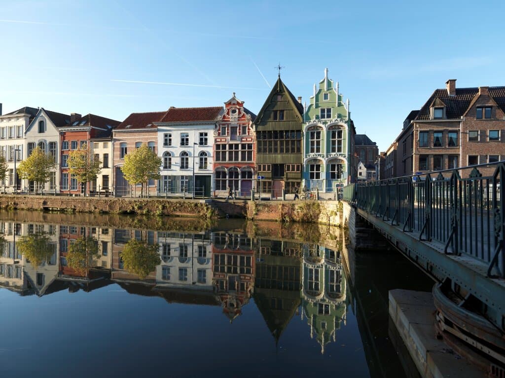 Mechelen, a rail journey with railtour suisse