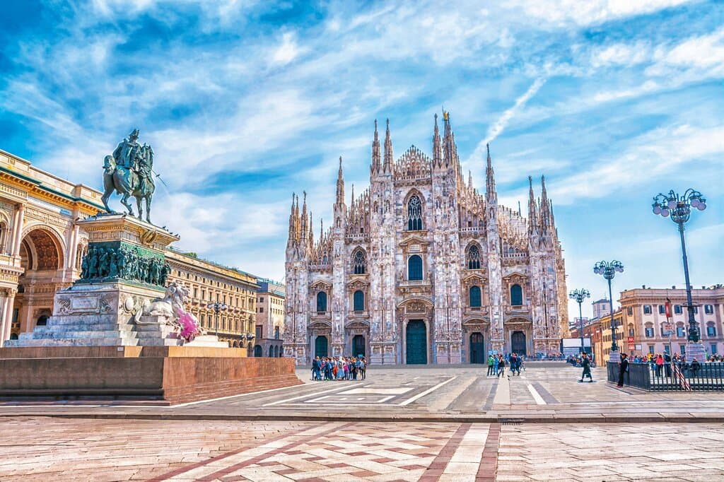 Milan, a rail journey with railtour suisse