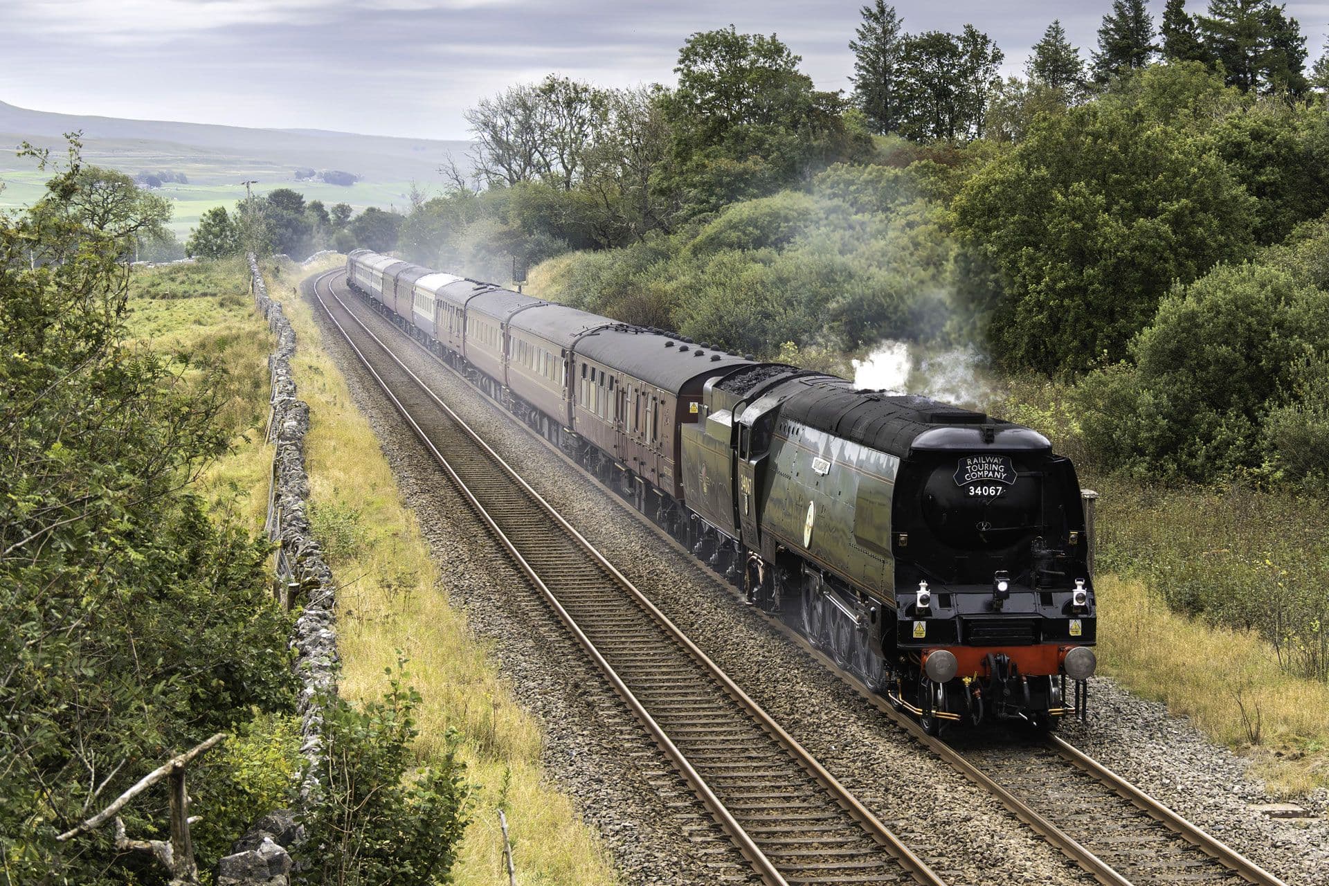 The Edinburgh Christmas Market, The Railway Touring Company