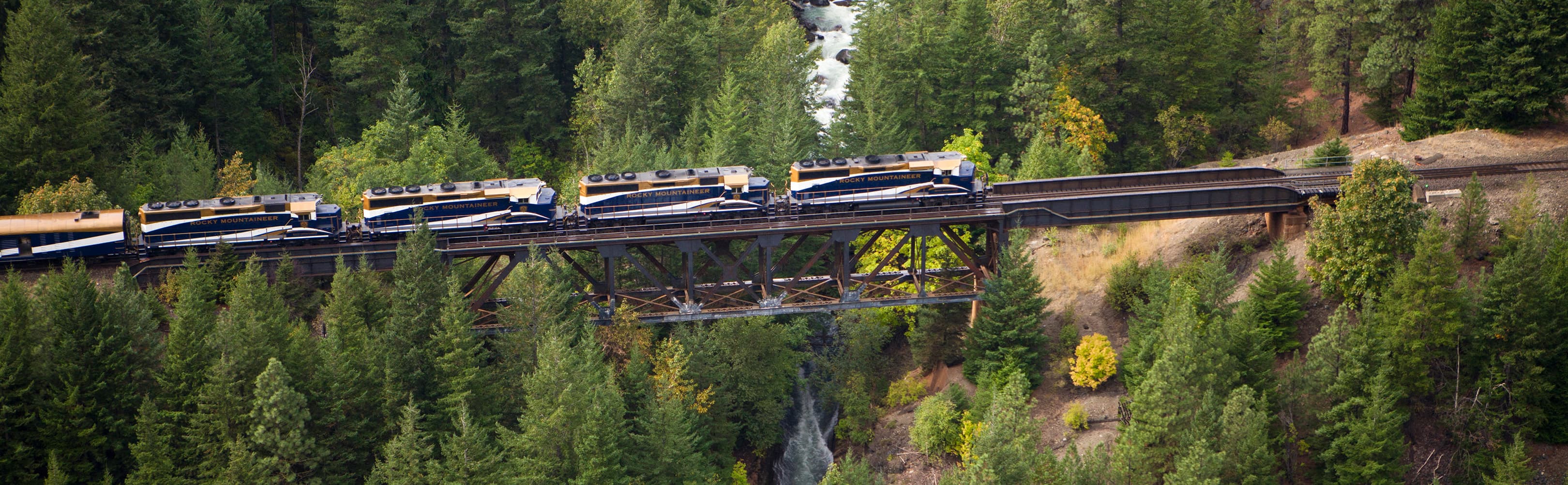 First Passage to the West Classic Lake Louise, Rocky Mountaineer