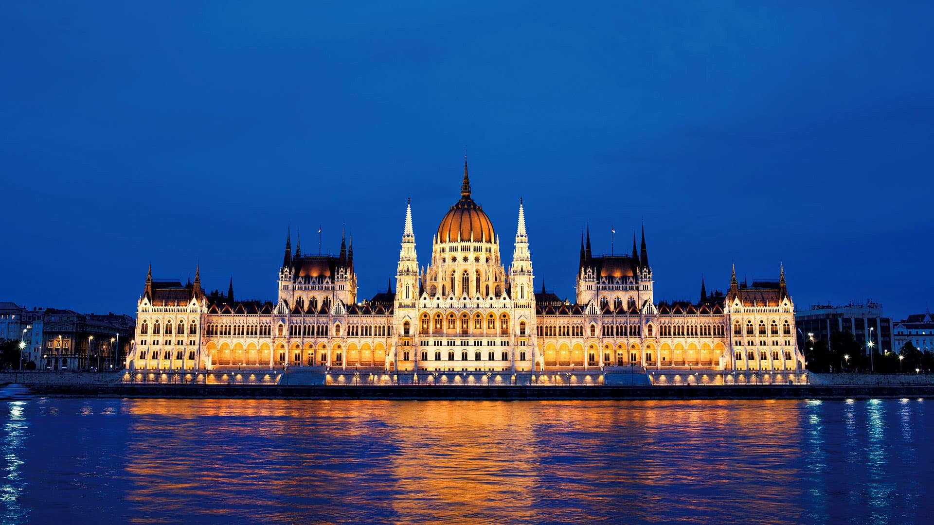 Budapest Without Flying, Tailor Made Rail