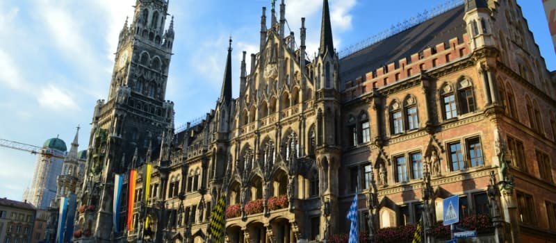 7-Day Munich, Innsbruck, Salzburg Rail Tour (7R03), Travel to Europe (To-Europe)