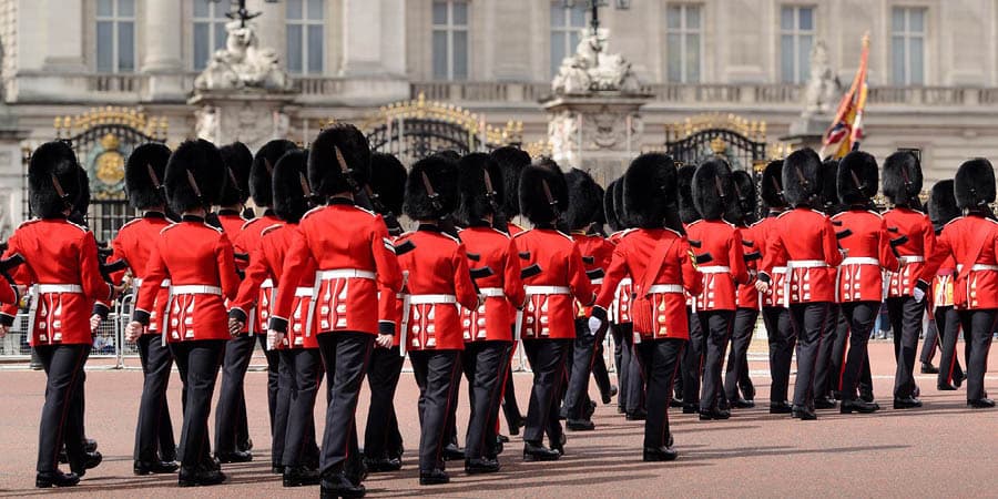 Best of London & Paris by Rail, Vacations By Rail