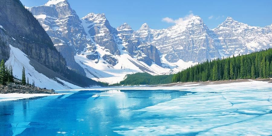 Canadian Rockies & Northern Lights, Vacations By Rail