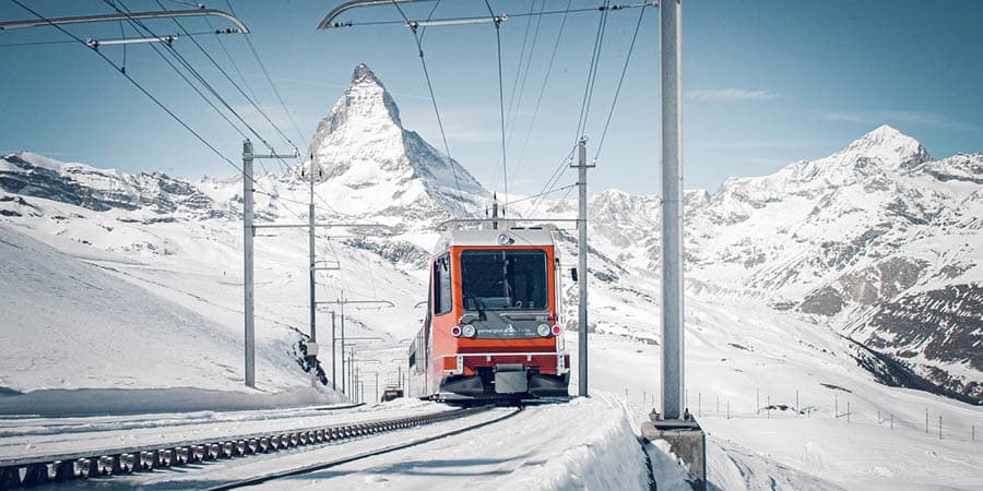 Ultimate Swiss Cities & Lakes in Winter With Swiss Travel Pass, Vacations By Rail