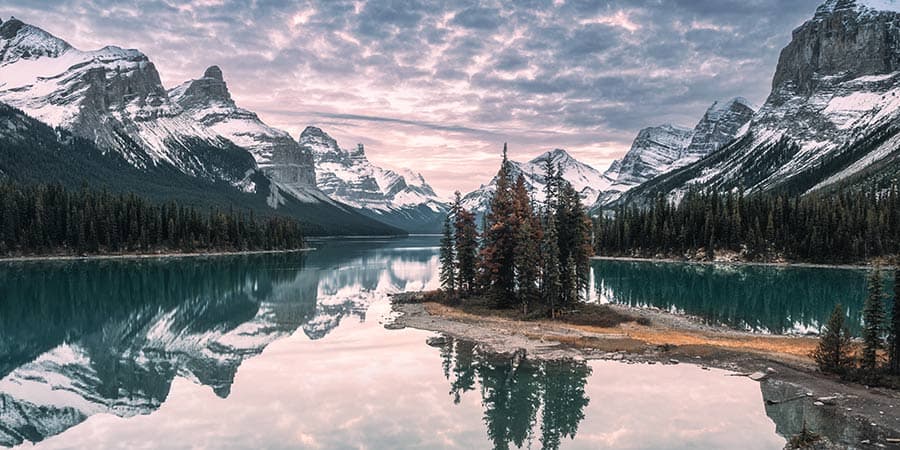 Winter in the Canadian Rockies, Vacations By Rail